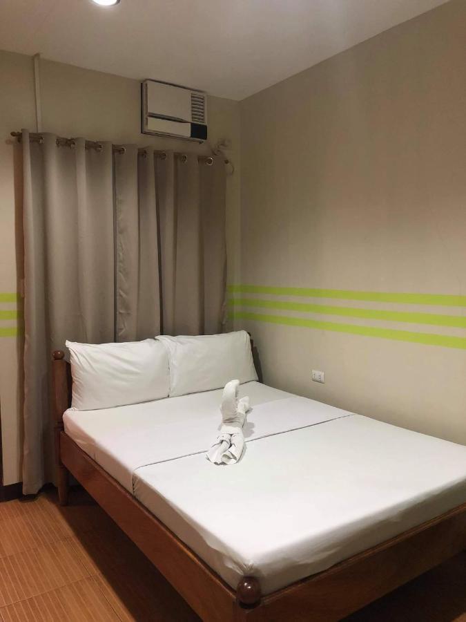 Seascape Lodging House Корон Екстериор снимка